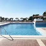 شقة Seaview - 10 Min. Beach, Private Condo, Pool, Grill & Free Parking *