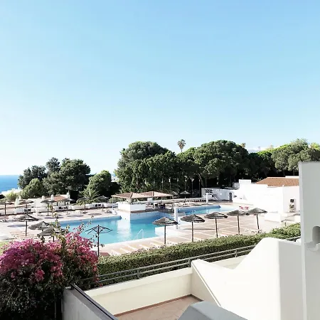 Seaview - 10 Min. Beach, Private Condo, Pool, Grill & Free Parking Apartment *