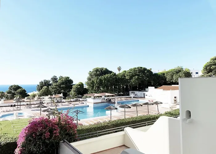 Seaview - 10 Min. Beach, Private Condo, Pool, Grill & Free Parking Lejlighed *