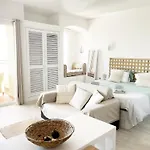 Lägenhet Seaview - 10 Min. Beach, Private Condo, Pool, Grill & Free Parking