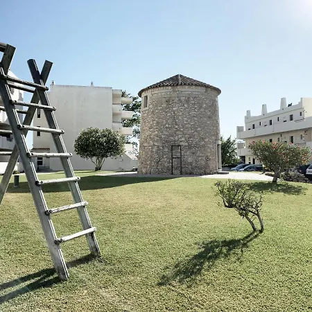 Seaview - 10 Min. Beach, Private Condo, Pool, Grill & Free Parking Albufeira